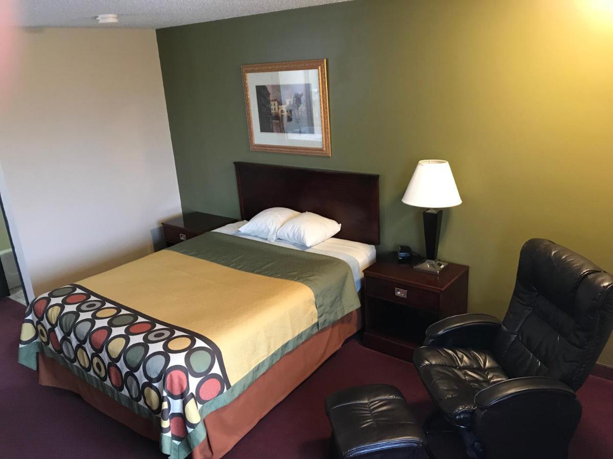 Heartland Hotel & Suites Rock Valley Екстериор снимка